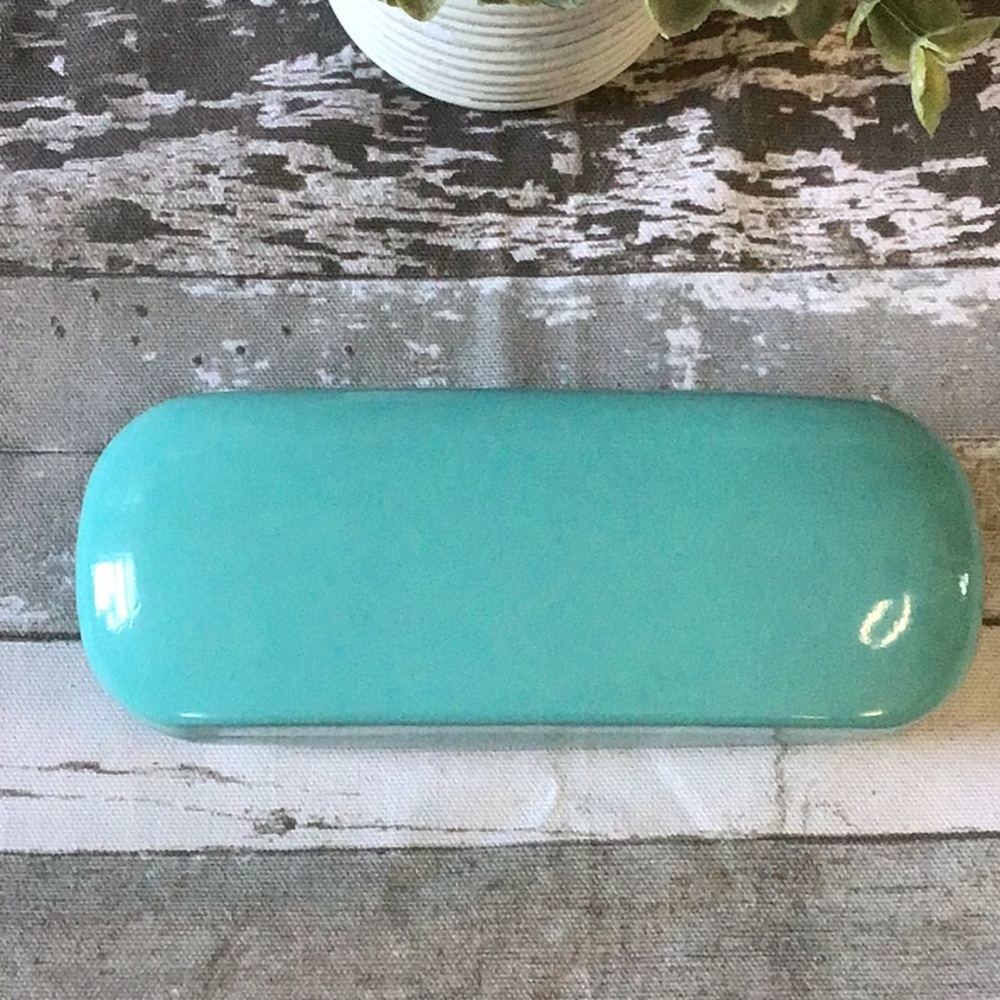 Kate Spade Eyeglass Case - Picture 3 of 7
